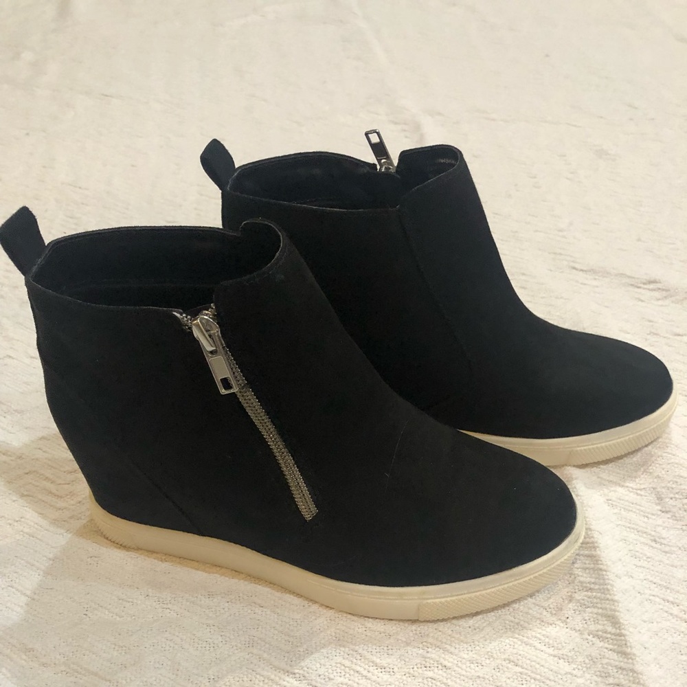 Wonder Nation big girls wedge high top Sneakers